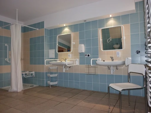 Modernes Badezimmer im Hostel